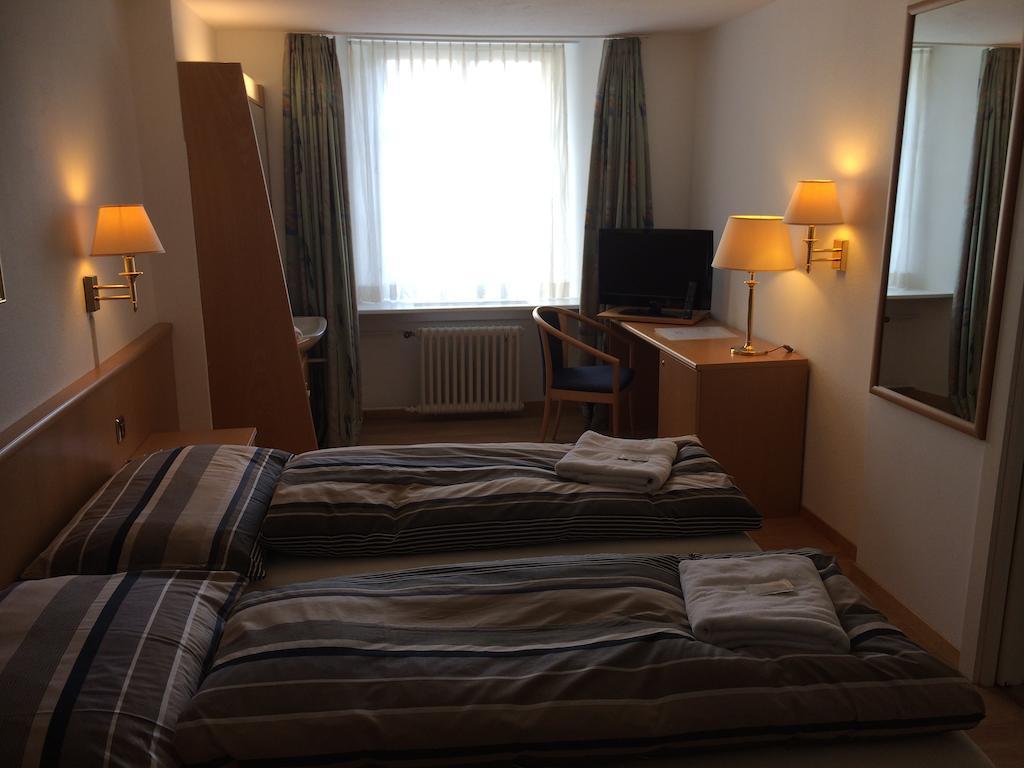 Hotel Schwert Näfels Habitación foto